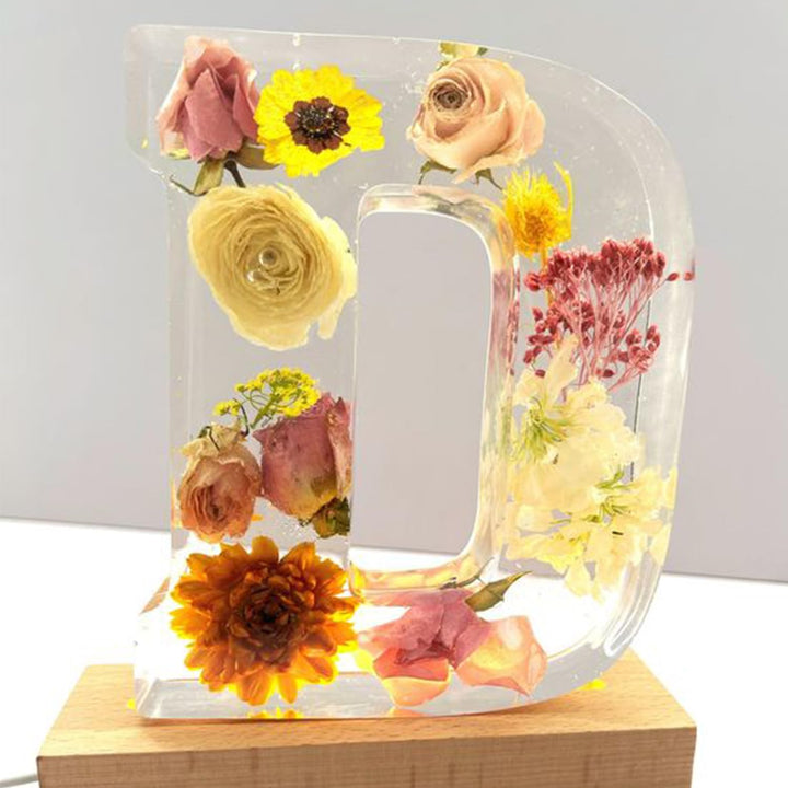 Harp candle lamp with dried flowers and personal letter | Decorative LED night light