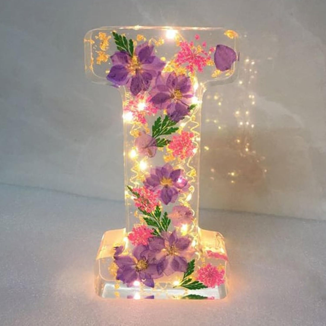 Harp candle lamp with dried flowers and personal letter | Decorative LED night light