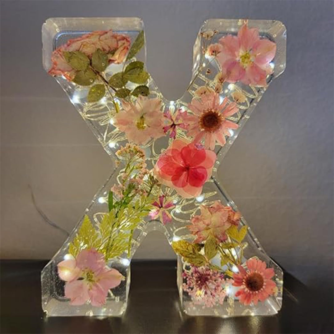 Harp candle lamp with dried flowers and personal letter | Decorative LED night light