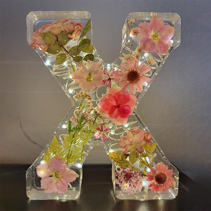 Harp candle lamp with dried flowers and personal letter | Decorative LED night light