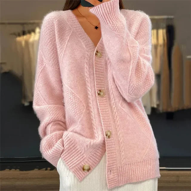 Lena Cardigan Femme – Soft Cashmere Buttoned Cardigan & Elegant Long Sleeves