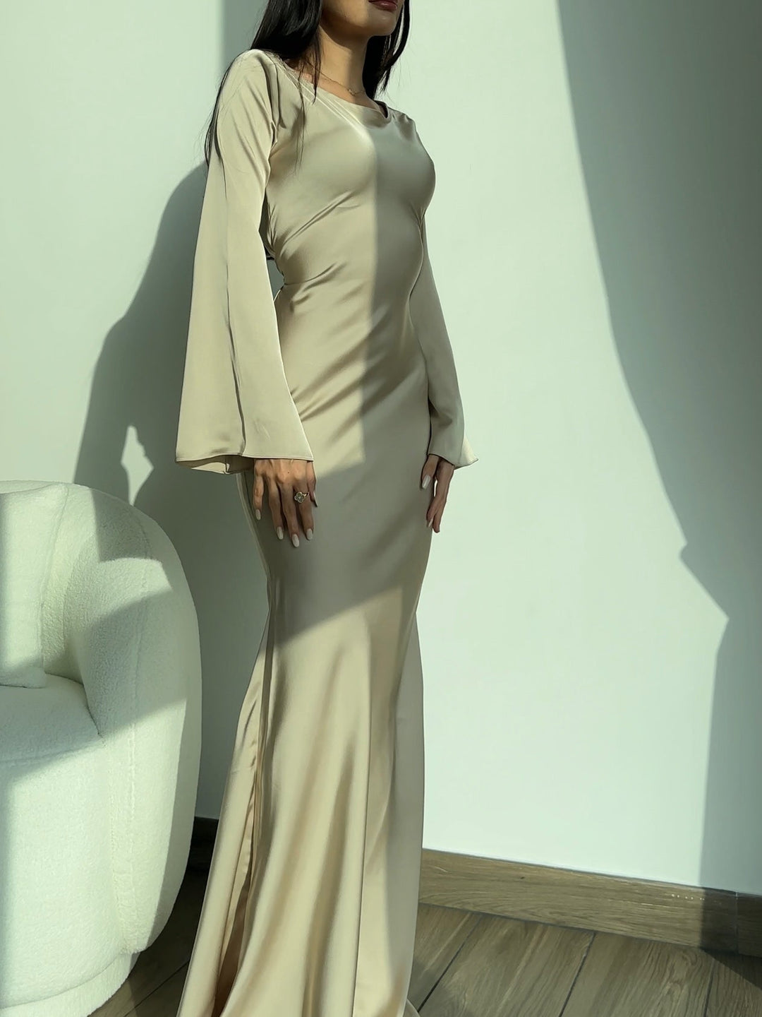 Long-sleeve maxi dress – Effortless elegance for every occasion