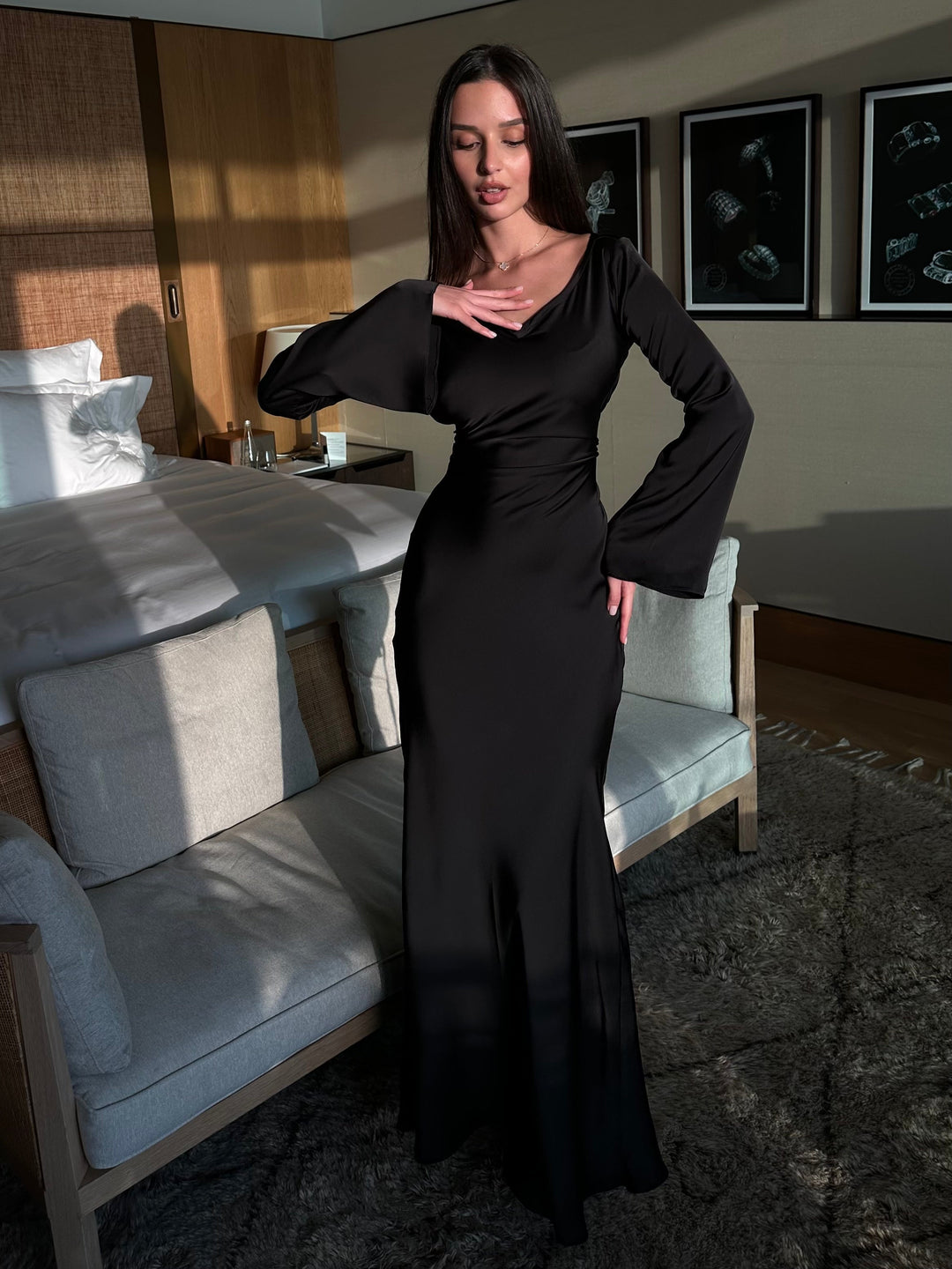Long-sleeve maxi dress – Effortless elegance for every occasion