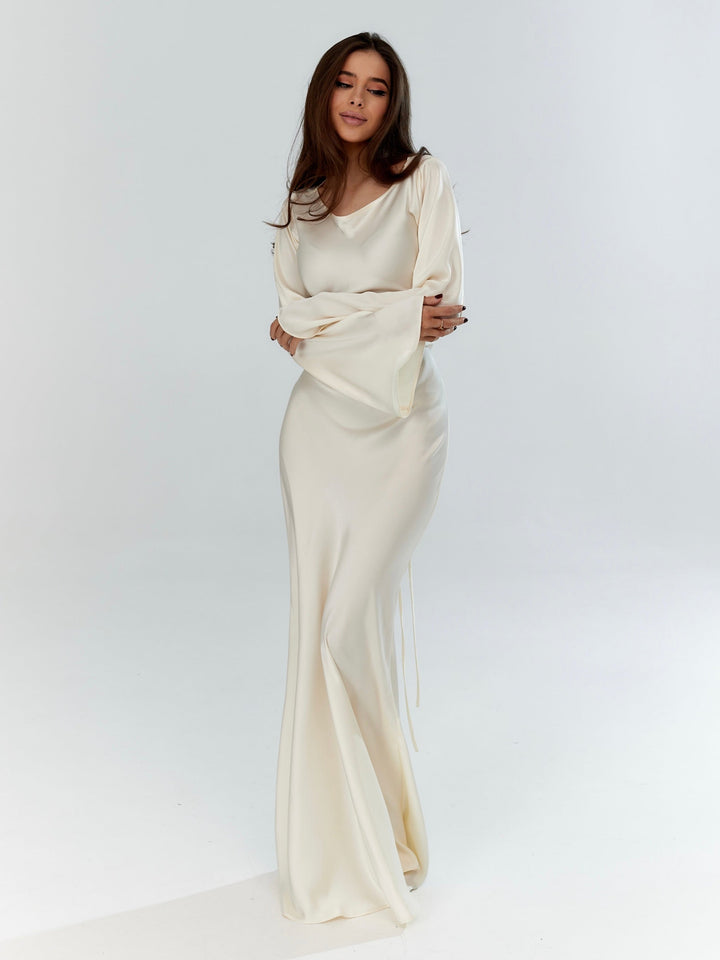 Long-sleeve maxi dress – Effortless elegance for every occasion