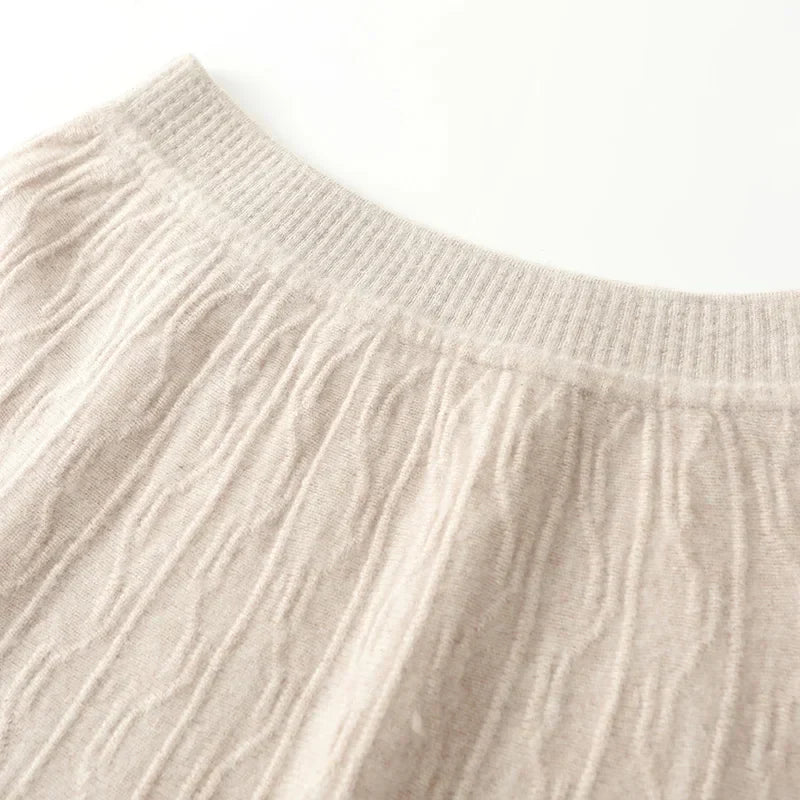 Merino Wool A-Line Midi Skirt – Soft, Warm & Elegant Knit Design