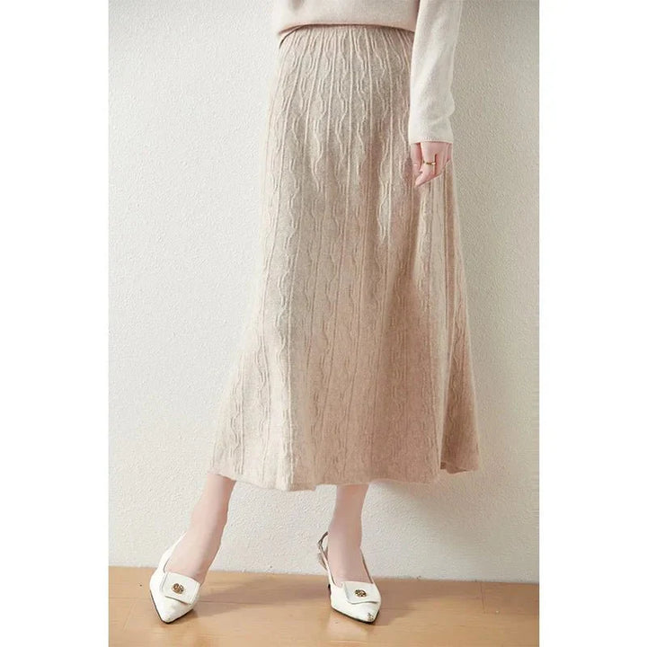 Merino Wool A-Line Midi Skirt – Soft, Warm & Elegant Knit Design
