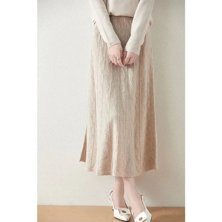 Merino Wool A-Line Midi Skirt – Soft, Warm & Elegant Knit Design