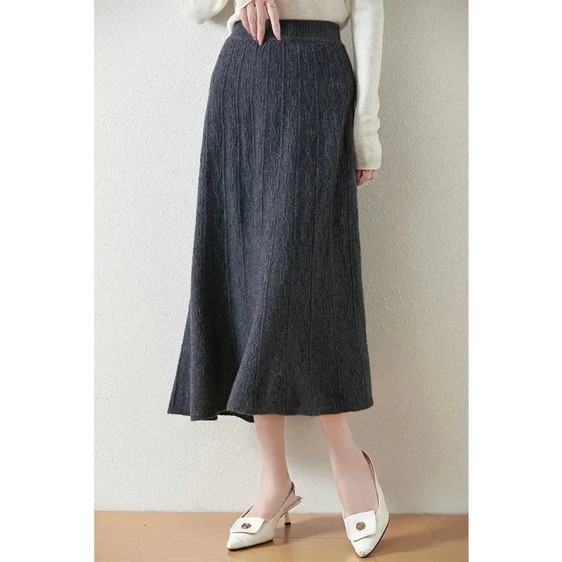 Merino Wool A-Line Midi Skirt – Soft, Warm & Elegant Knit Design