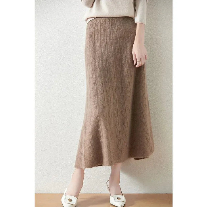 Merino Wool A-Line Midi Skirt – Soft, Warm & Elegant Knit Design