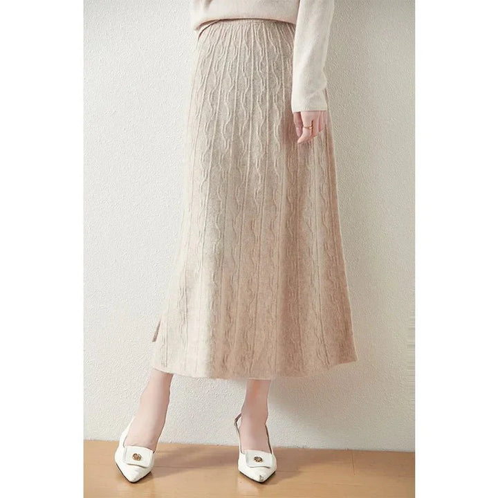 Merino Wool A-Line Midi Skirt – Soft, Warm & Elegant Knit Design