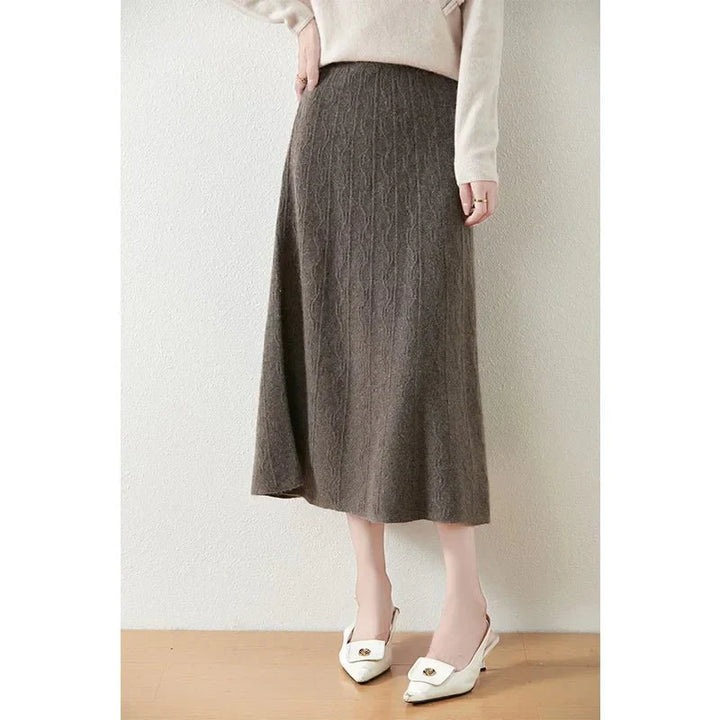Merino Wool A-Line Midi Skirt – Soft, Warm & Elegant Knit Design