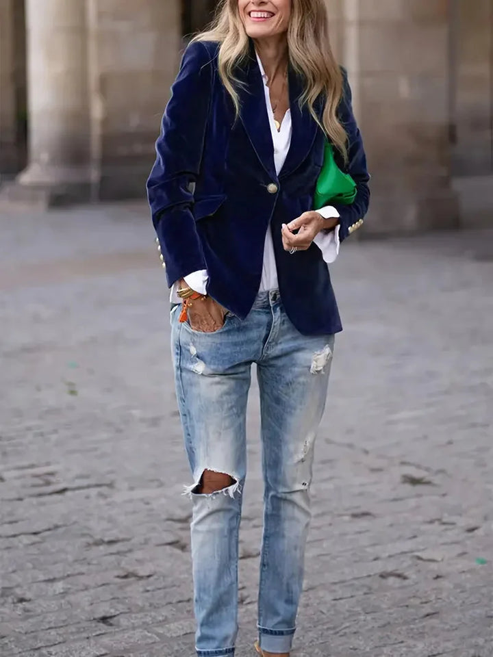 Holly - Women's fitted velvet blazer with modern decorative buttons