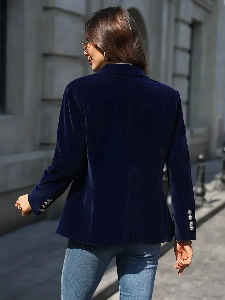 Holly - Women's fitted velvet blazer with modern decorative buttons
