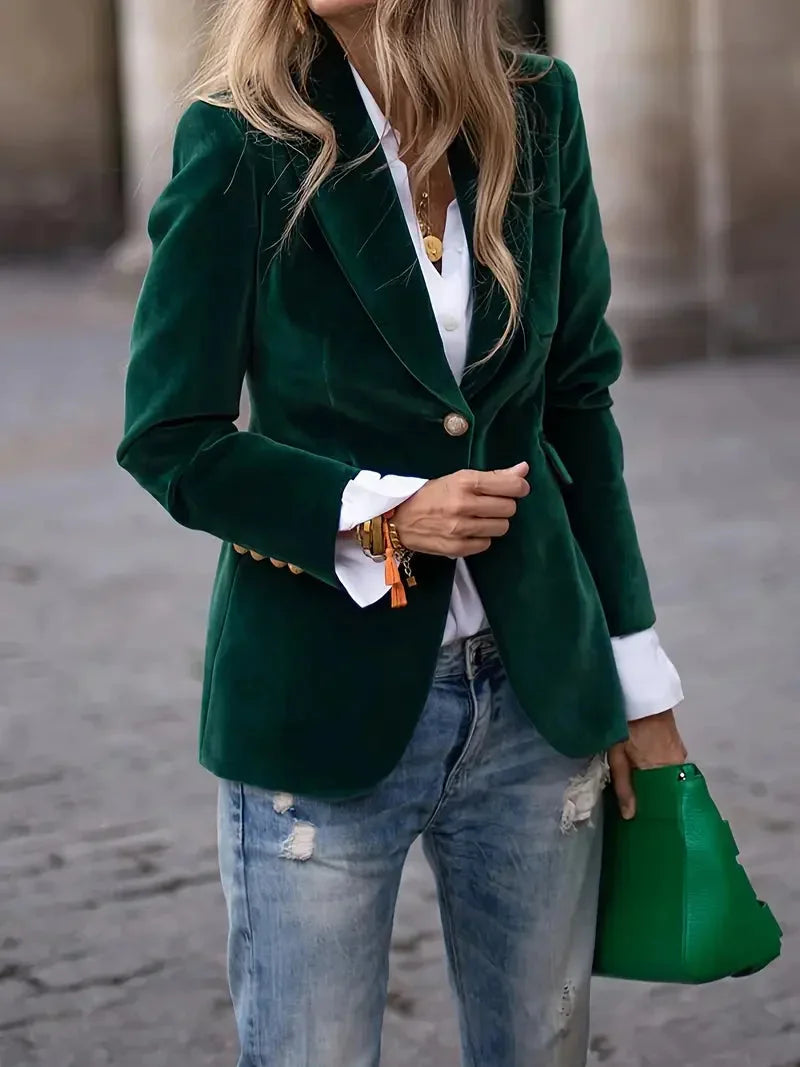 Holly - Women's fitted velvet blazer with modern decorative buttons