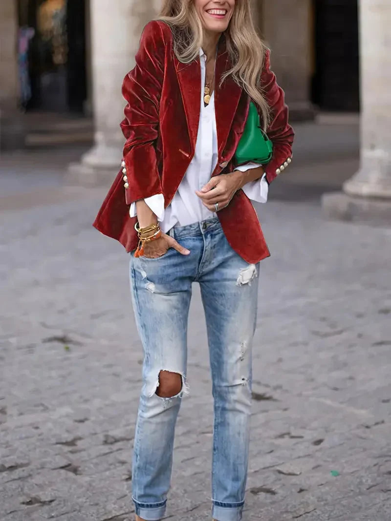Holly - Women's fitted velvet blazer with modern decorative buttons