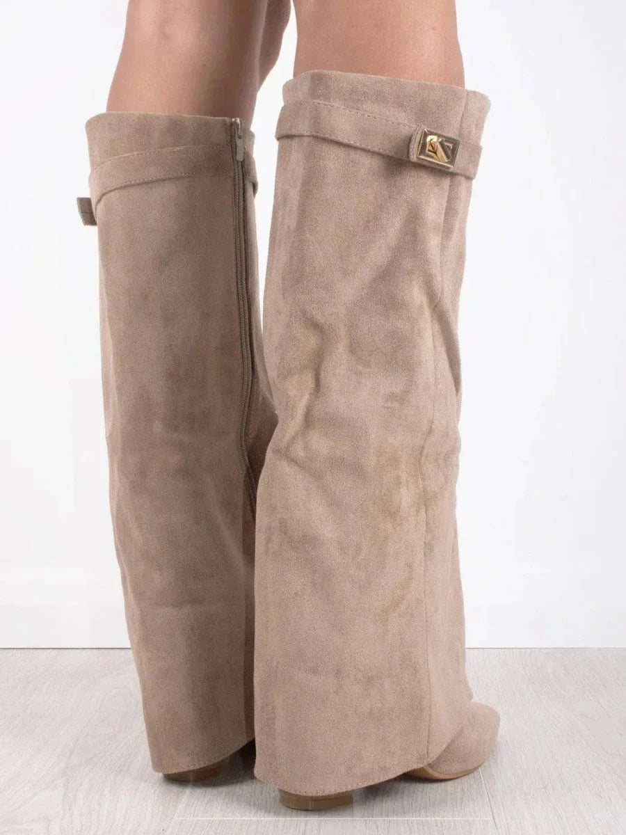 Francesca - Women's suede boots with metallic details