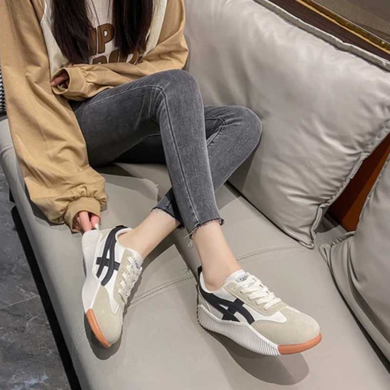 Comfortable Lace-Up Sneakers for Women – Casual Wear