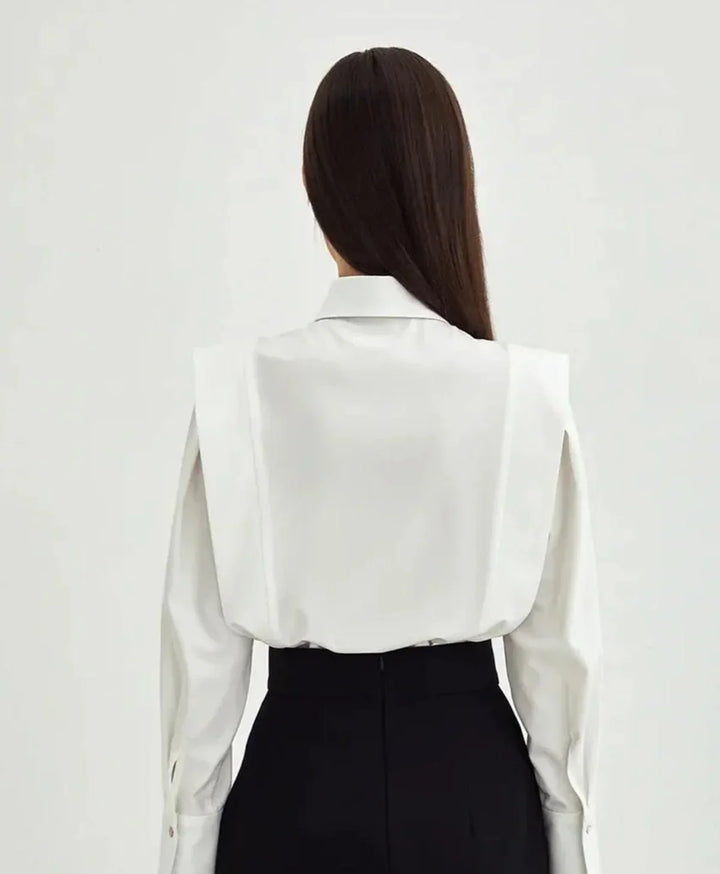 Jane - Women's boxy shirt with multiple buttons, available in various colours