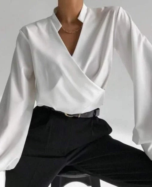 Yasmin - Women's V-neck blouse with fitted long sleeves