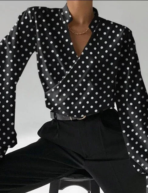 Yasmin - Women's V-neck blouse with fitted long sleeves