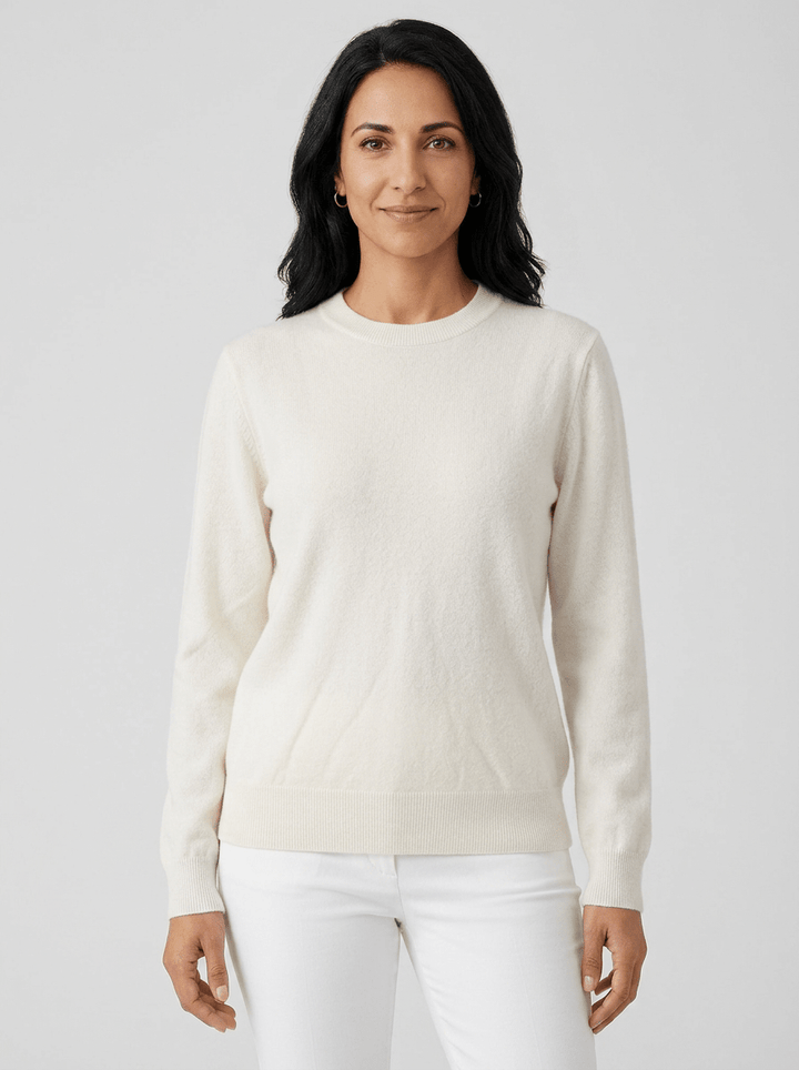 Women’s Casual Knit Sweater – Relaxed Fit Round Neck Top for Everyday Wear