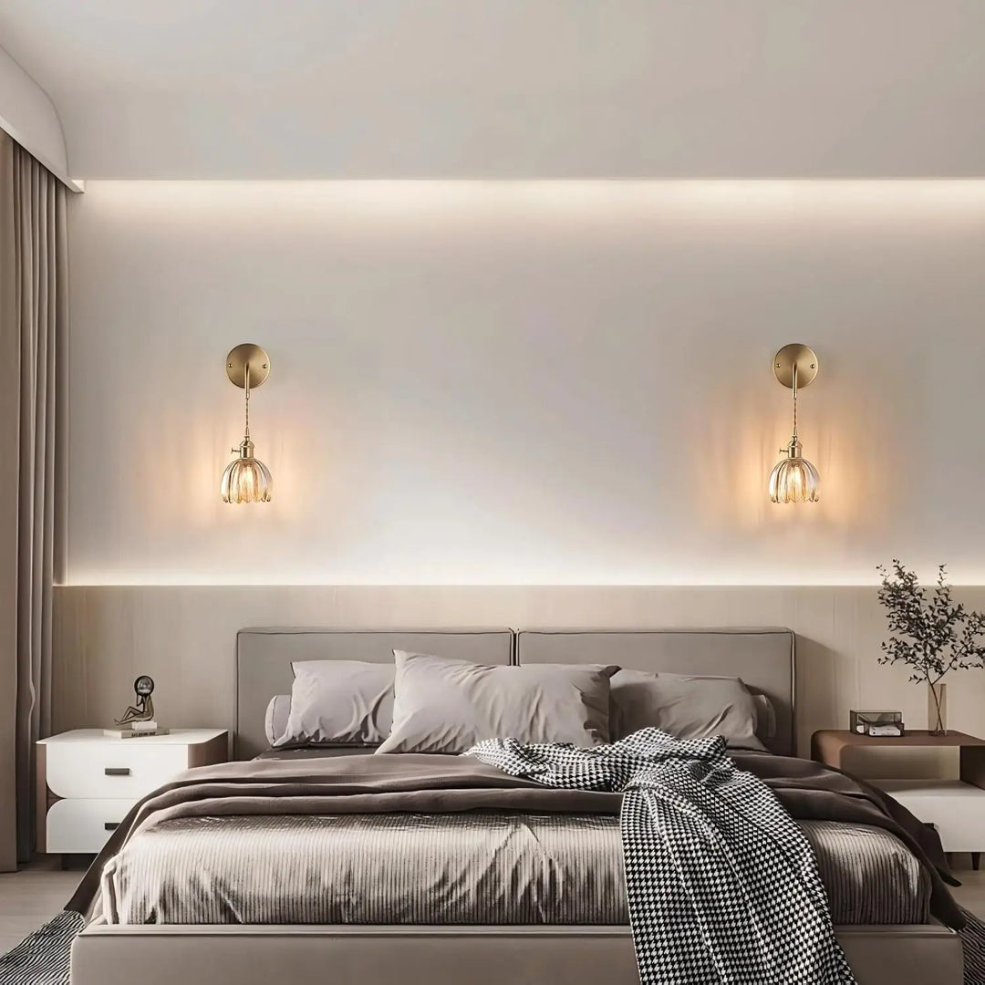 Retro wall lamp with glass tulip knob for indoor use