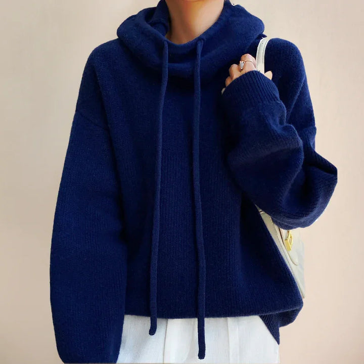 Regina - Women's turtleneck sweater with soft knit and hood