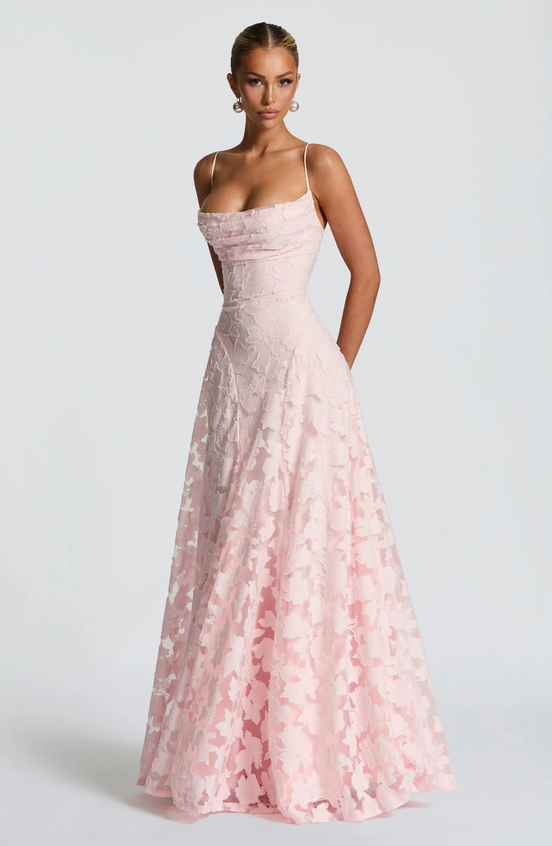 Sophia - Women's long dress with thin straps and floral patterns