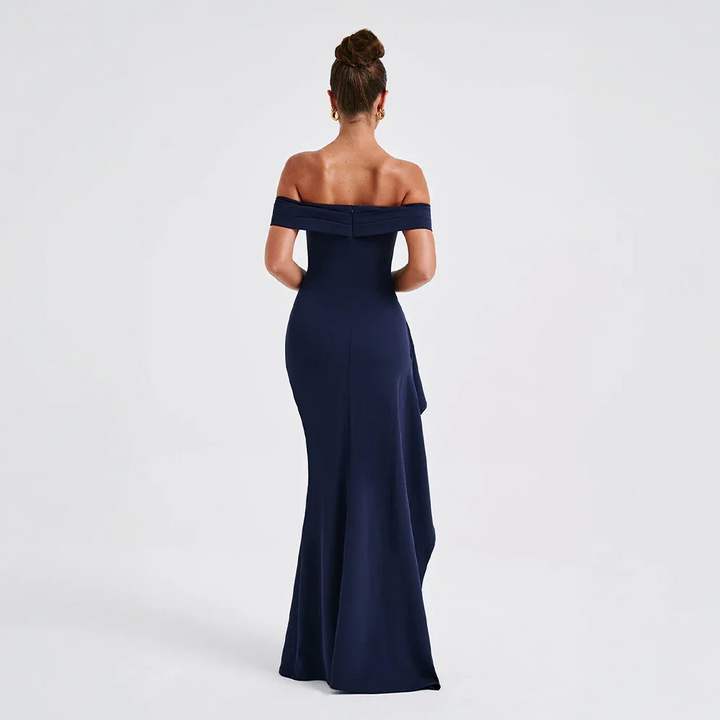Jade - Women's long dress with bare shoulders and slit