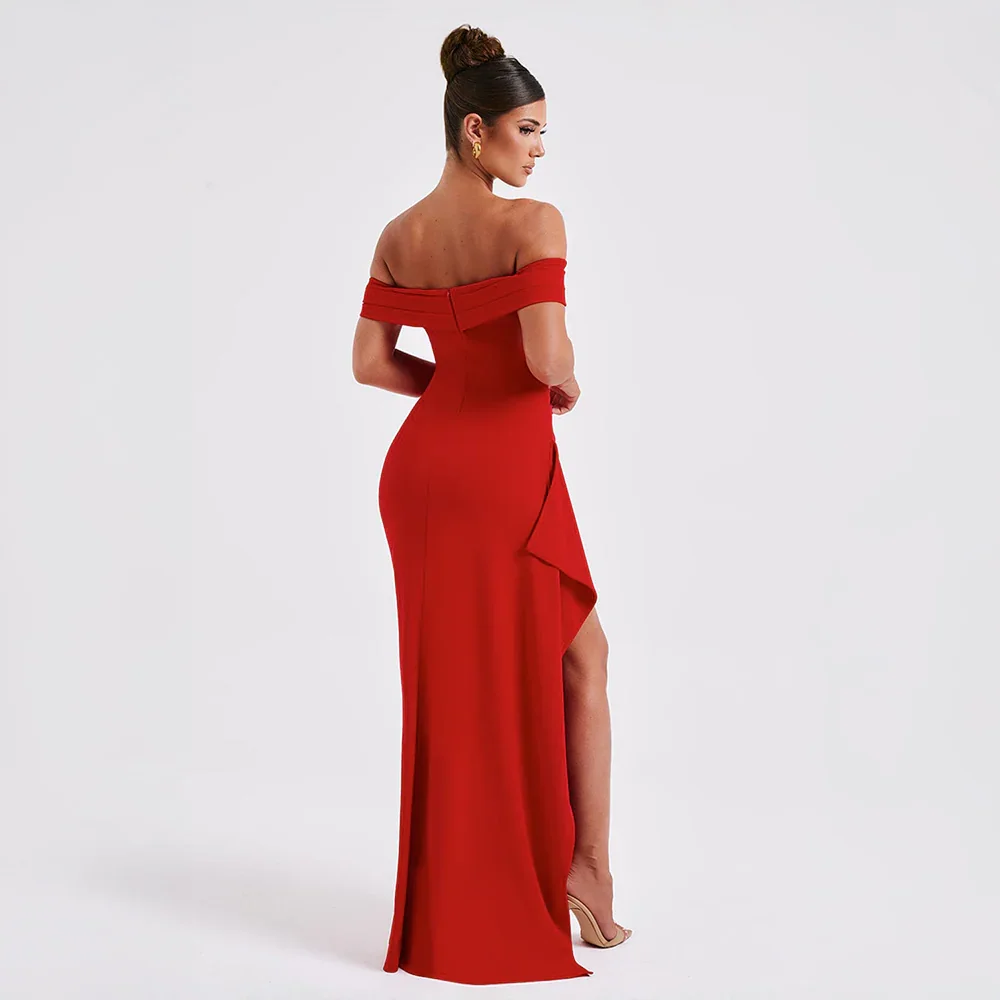 Jade - Women's long dress with bare shoulders and slit