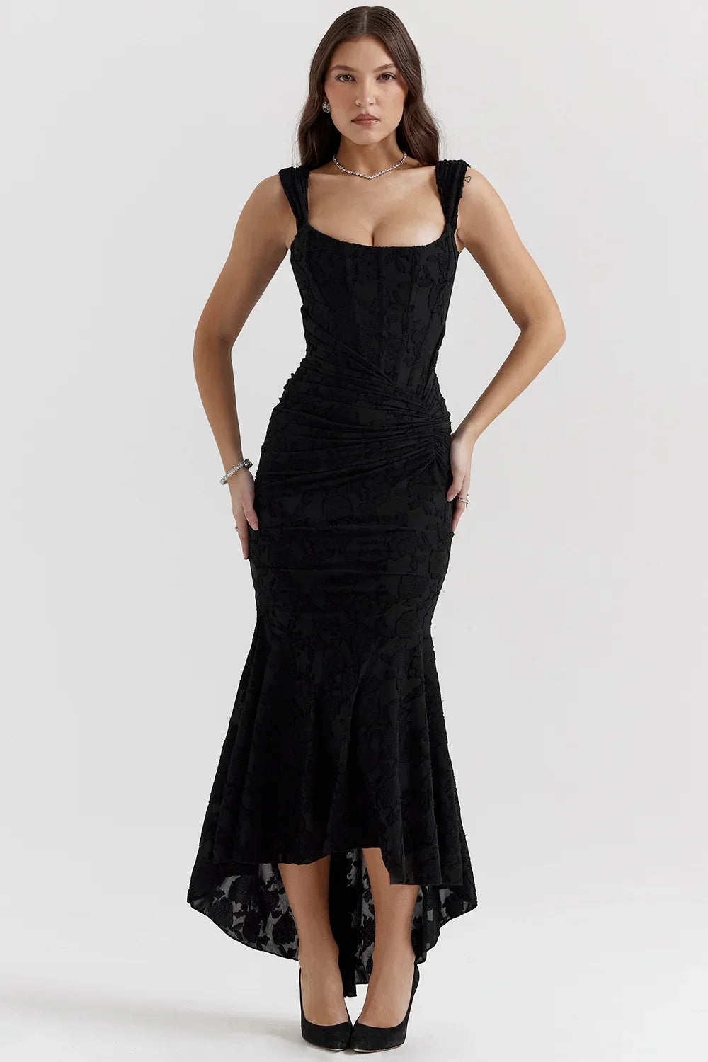 Aaliyah - Women's midi dress with floral pattern and wide straps