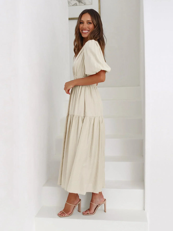 Laila - Women's midi dress with V-neck and short sleeves