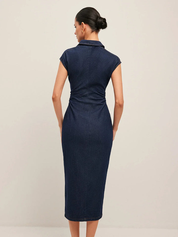Penelope - Dark blue denim midi dress with button-down V-neck and sleeveless design for the office in summer