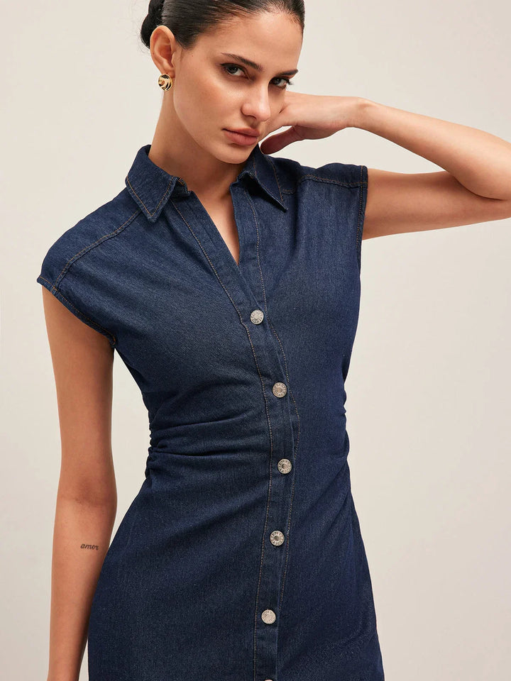 Penelope - Dark blue denim midi dress with button-down V-neck and sleeveless design for the office in summer