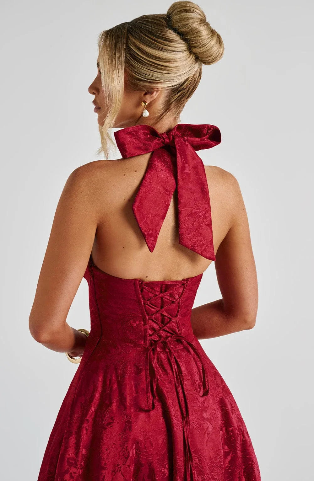 Blair - Women's midi dress with open back and flared skirt