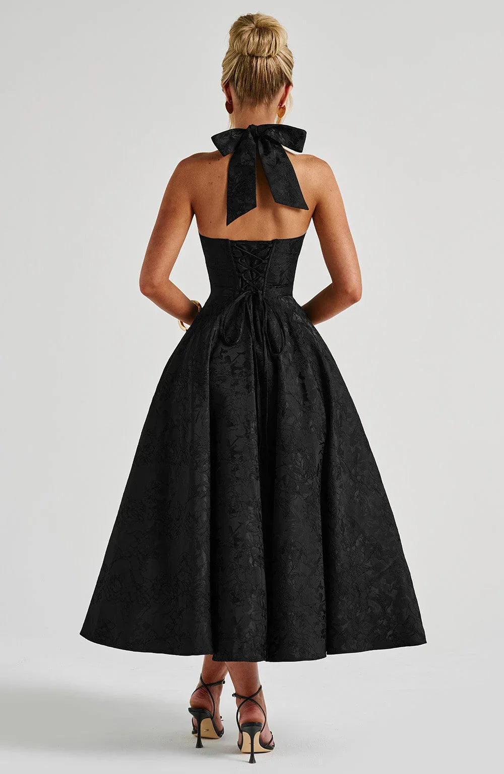 Blair - Women's midi dress with open back and flared skirt