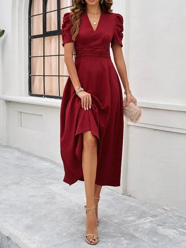 Phoebe - Women's midi dress with V-neck and puff sleeves