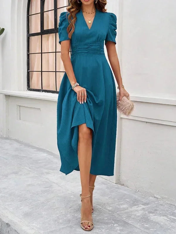 Phoebe - Women's midi dress with V-neck and puff sleeves