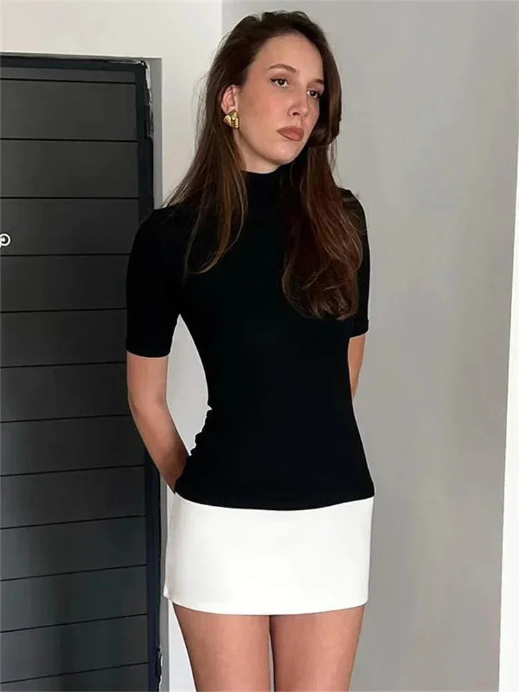 Charlotte - Women's short two-tone dress with turtleneck and short sleeves