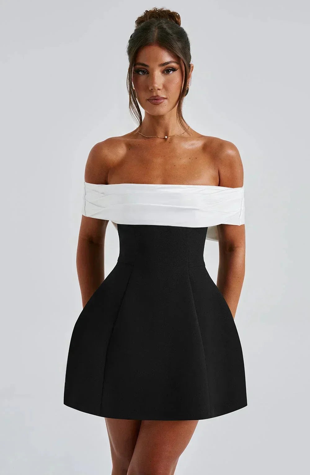 Nadia - Women's short two-tone off-the-shoulder dress with bow