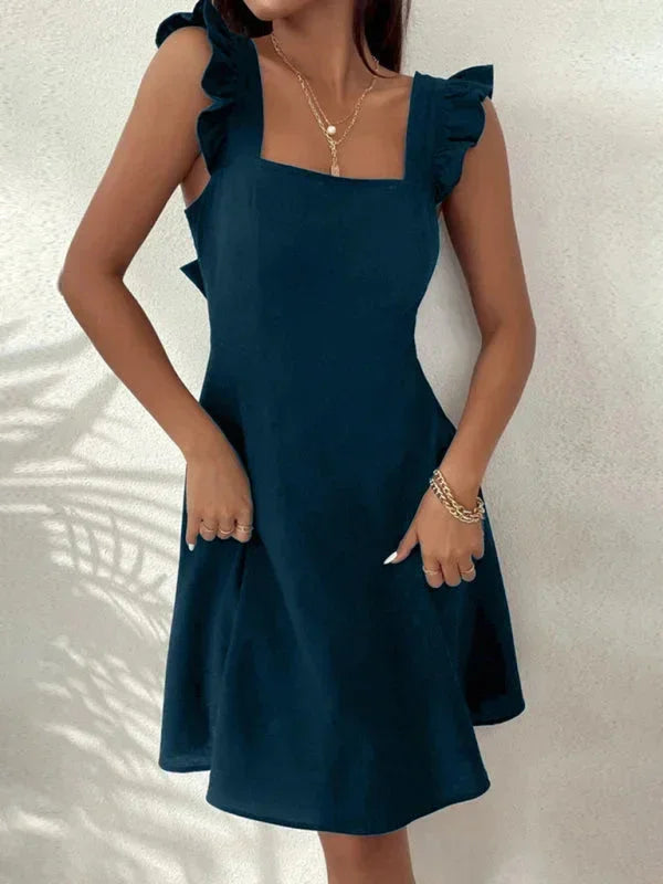 Hailey - Women's short flared dress with summery flutter sleeves