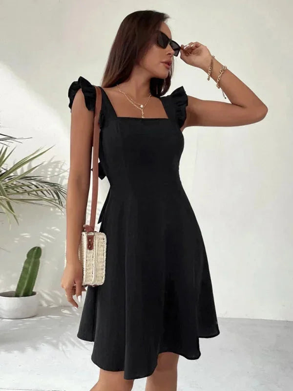 Hailey - Women's short flared dress with summery flutter sleeves