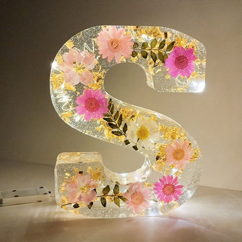 Harp candle lamp with dried flowers and personal letter | Decorative LED night light