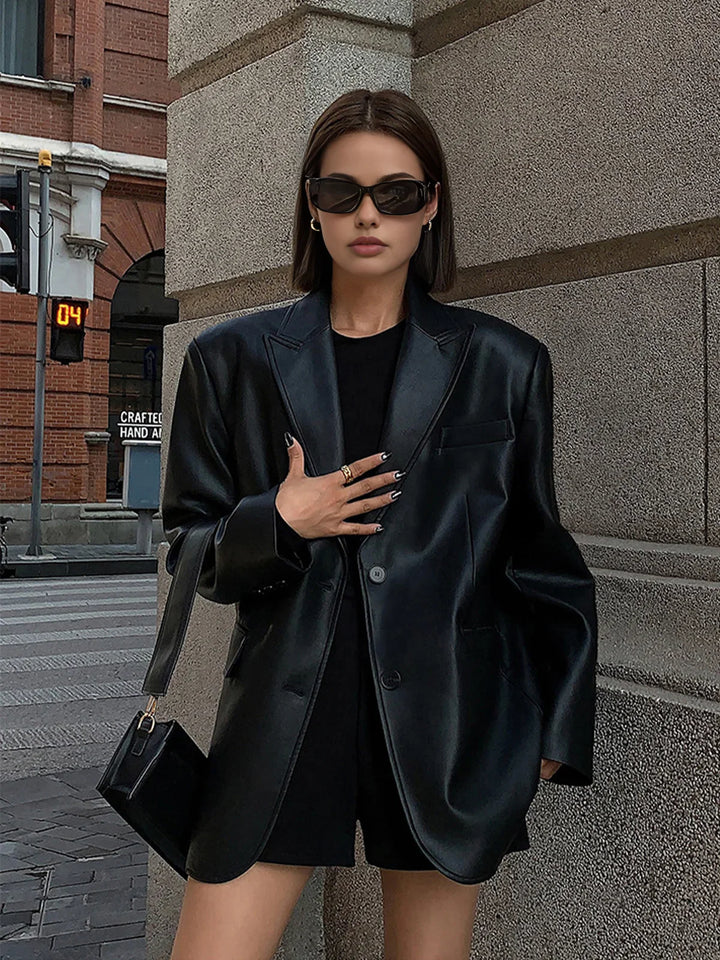 Rebecca - Women's oversized faux leather jacket with collar